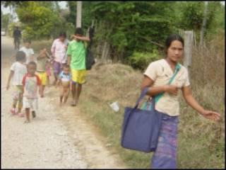 walay_karen_refugee