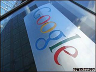 Logo de Google en un edificio