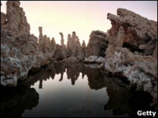 بحيرة مونو