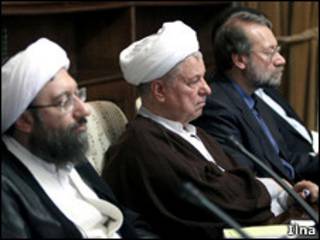 علی لاریجانی، رفسنجانی، صادق لاریجانی در مجمع
