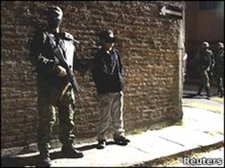 Арест 14-летнего подростка в Мексике