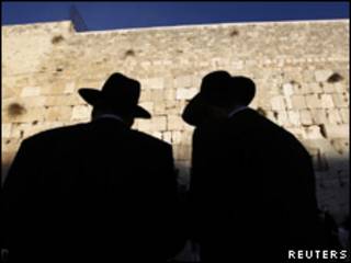 Judeus ultraortodoxos em Jerusalém