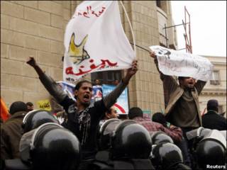 متظاهرون ضد الانتخابات في مصر