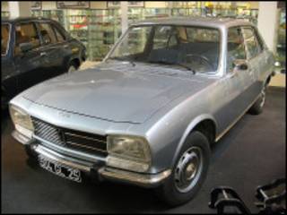Peugeot 504 no museu Peugeot de Sochaux