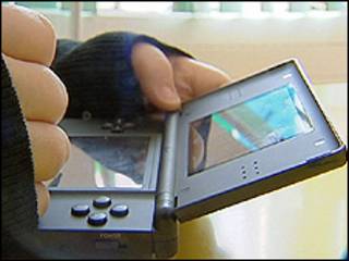 Jogo antigo do Nintendo DS (arquivo BBC)