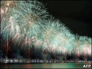 Fogos na passagem do ano em Copacabana