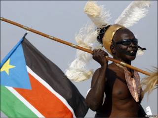 Sudanés del sur baila durante congregación política