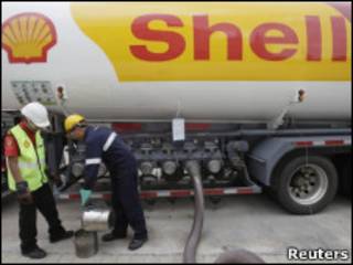 Автозаправка Shell