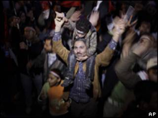Celebração na Praça Tahrir