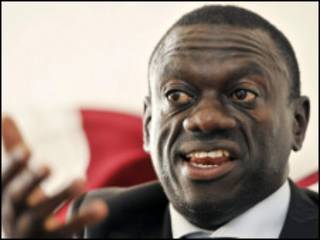 Kizza Besigye