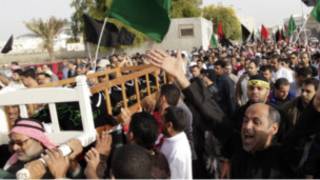 Bahrain bashyingura abaguye mu myigaragambyo