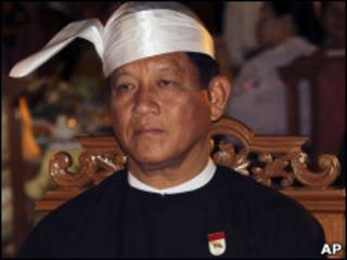 Former Lt General Tin Aye