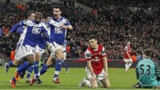 Abakinnyi ba Birmingham City (bambaye ubururu n'umweru)