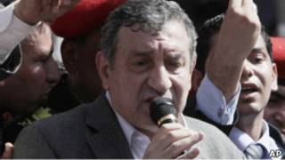 عصام شرف