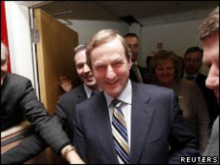 Enda Kenny, apontado como futuro premiê irlandês