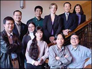 Nhân viên Ban Việt Ngữ