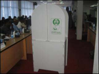 Taron hukumar INEC da jam'iyyun siyasar Najeriya