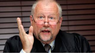 Peter Erlinder