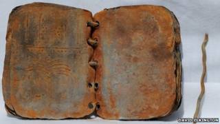 Libro encontrado en Jordania