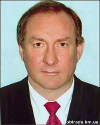Адам Яхієв