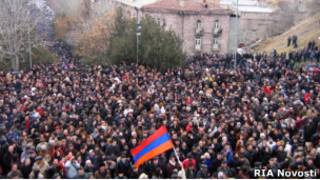 Митинг протеста у Матенадарана в Ереване