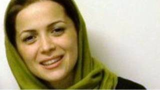 نازنین خسروانی