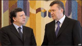 Жозе Баррозу і Віктор Янукович на переговорах у Києві