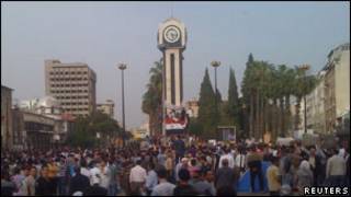 تظاهر کنند گان سوری در شهر حمص