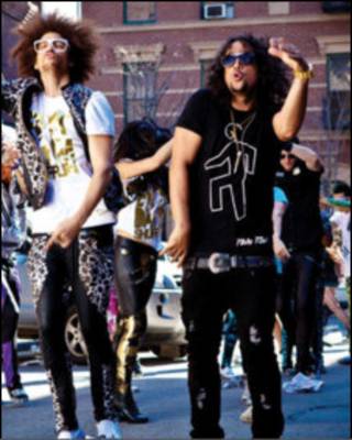 双人创作组合LMFAO