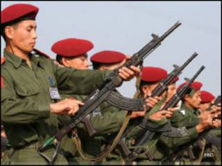 ကချင်လွတ်လပ်ရေး တပ်မတော်မှစစ်သားများ