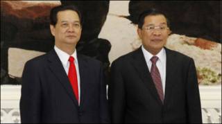 Thủ tướng Nguyễn Tấn Dũng và Thủ tướng Hun Sen