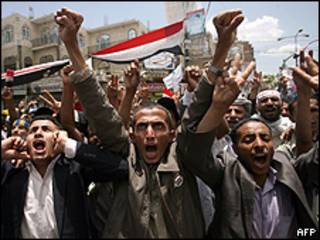 Protesto contra o governo em Sanaa, capital do Iêmen (AFP/Getty)
