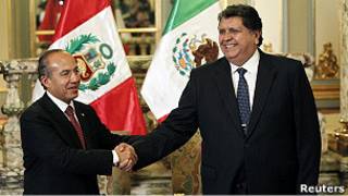 presidentes de méxico y perú reunidos en Lima