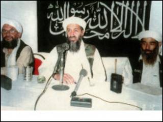 Usama Bin laden da AymanAlzawahir da Muhammad Atef