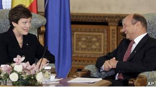 Президент Румынии и представитель госдепа США