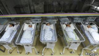 中國合肥醫院中的初生嬰兒(21/04/2011)