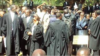 Abashingwamanza mu myiyerekano muri Uganda