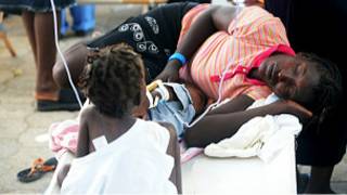 Wata mata mai fama da cutar kwalara a Haiti