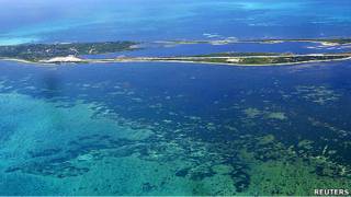 東沙群島環礁位於距台灣高雄西南450公里處(15/09/2010)