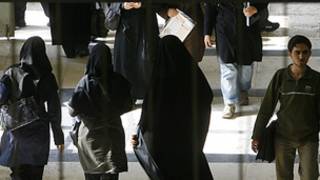 حوزه های علمیه در دانشگاه های ایران شروع به کار کردند