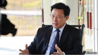 梁穩根(新華社2009年資料圖片)