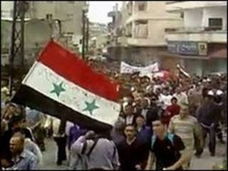 Masu zanga-zanga a Syria