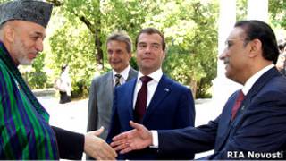 Асиф Али Зардари, Хамид Карзай и Дмитрий Медведев