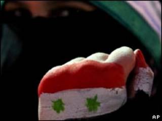 Manifestante anti-Assad na Jordânia (Foto: AP)