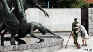 Королева Елизавета II