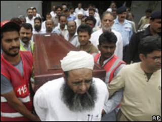 An yi jana'izar wani dan jarida a Pakistan