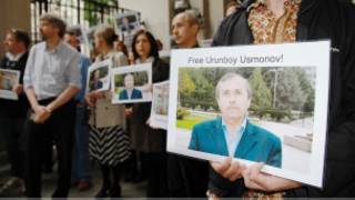 Foto do jornalista Urunboy Usmonov (Foto: BBC)