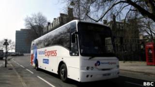 Ônibus no Reino Unido. BBC