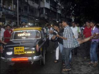 Hiện trường vụ đánh bom ở Mumbai