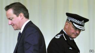 David Cameron y Paul Stephenson